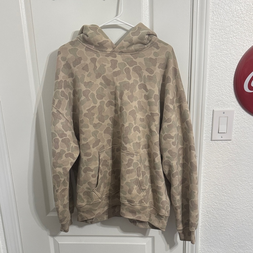 Abercrombie & Fitch Men’s Crewneck Hoodie in Beige Camo